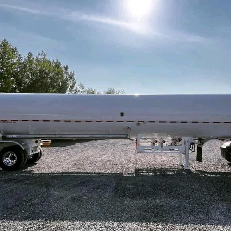 Polar MC-331 11600 Gallon Industrial Gas LPG Tank Trailer
