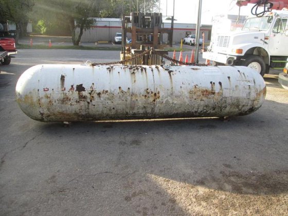 Used 1000 Gallon Propane Gas Tank