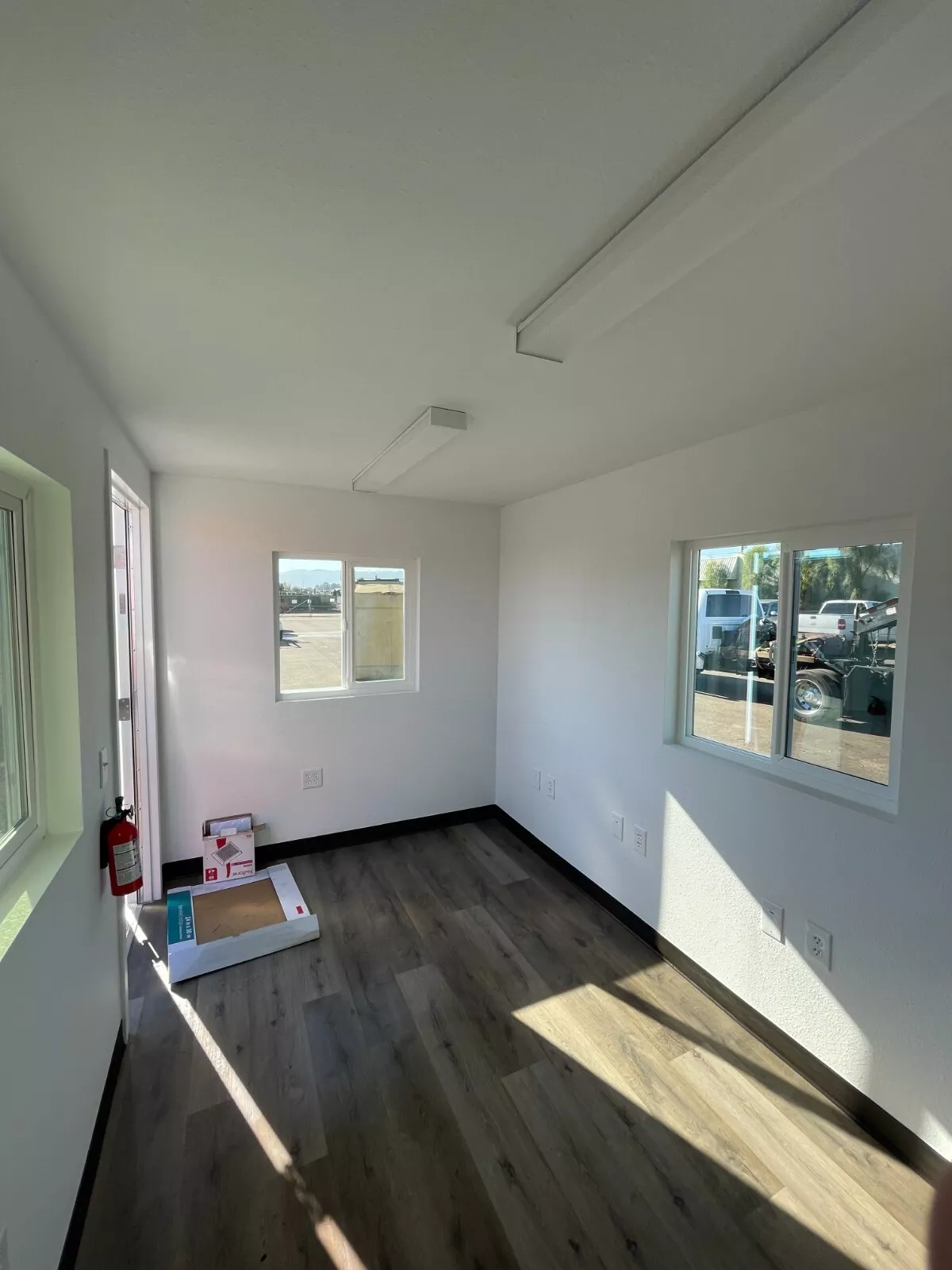 Linked Equipment 20-Foot Office Refurbished Shipping Container