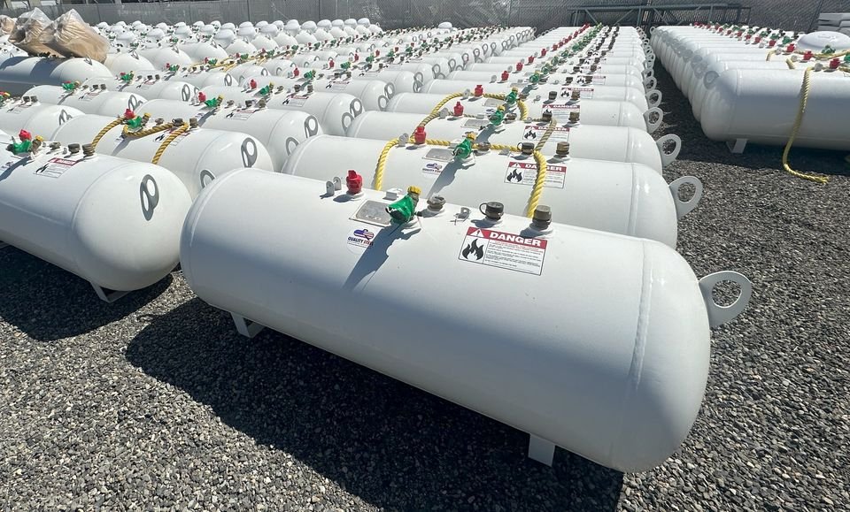 Buy 250 Gallon Horizontal Above Ground Propane Tanks Online – Conext Conatiner Depot